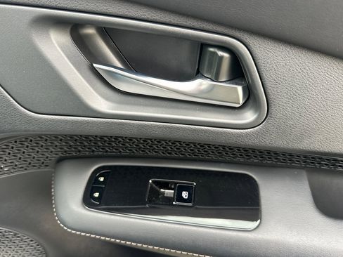 Certified 2024 Nissan Ariya AWD image 20