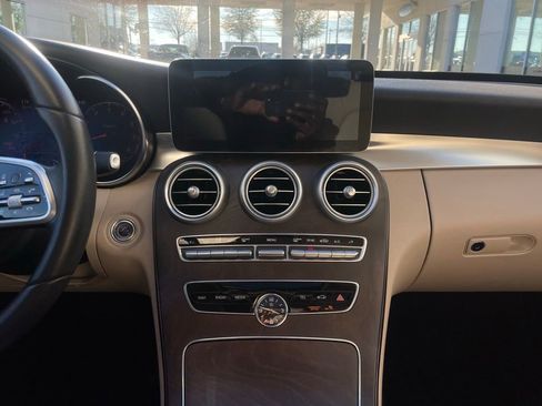 Used 2021 Mercedes-Benz C 300 Sedan image 16