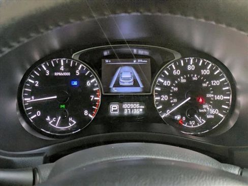 Used 2015 Nissan Pathfinder SL image 11