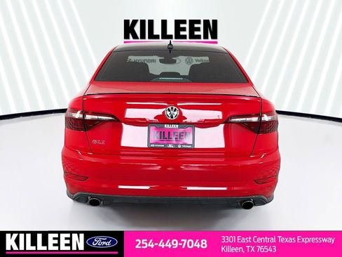 Used 2021 Volkswagen Jetta GLI FWD image 7