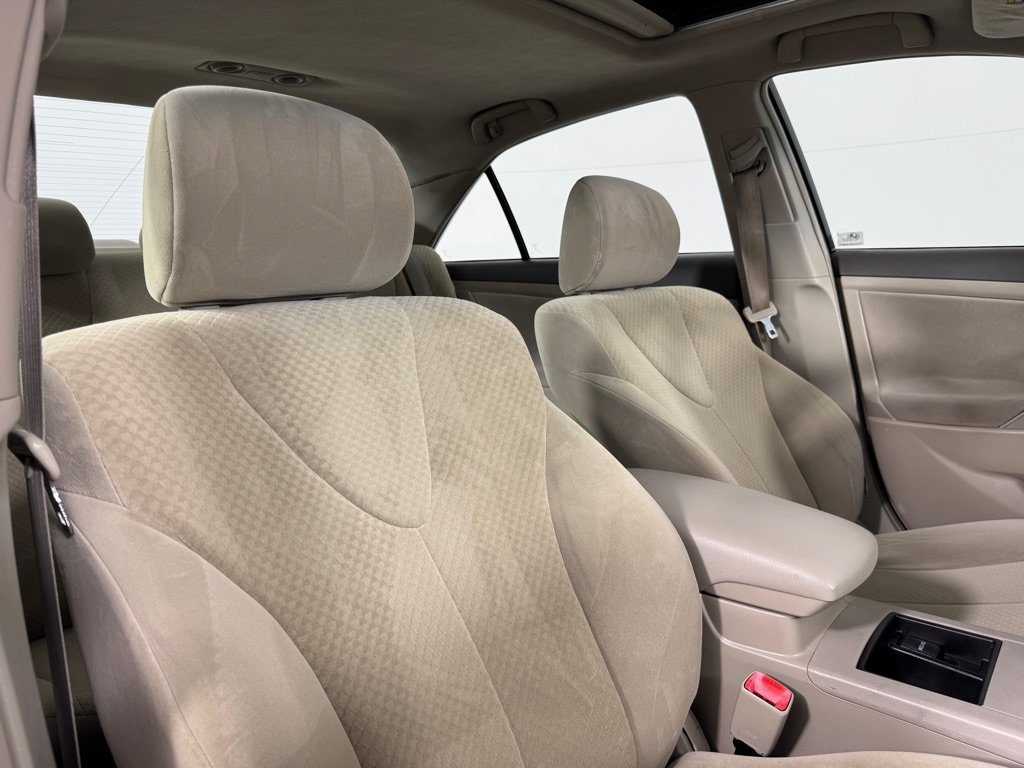 Used 2007 Toyota Camry LE FWD image 25