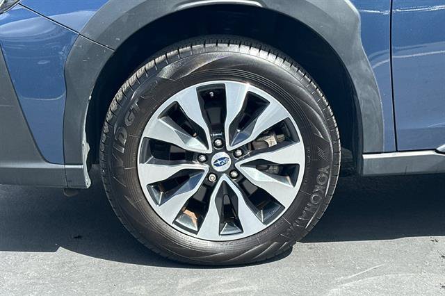 Used 2024 Subaru Outback Touring XT AWD/4WD image 32