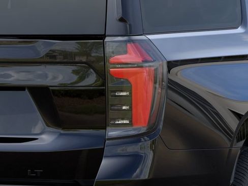 New 2026 Chevrolet Suburban LT w/ LPO, Dark Essentials Package AWD/4WD image 11