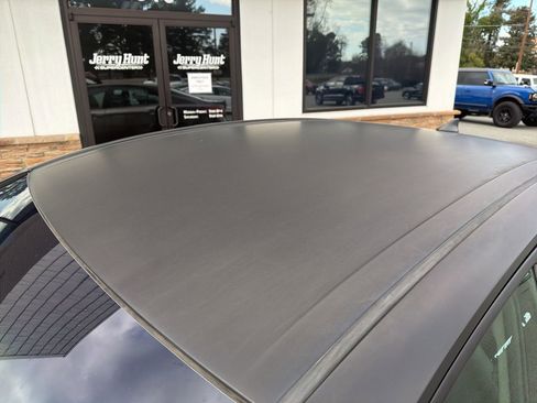 Used 2019 Toyota Camry SE image 12