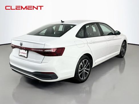 Used 2025 Volkswagen Jetta Sport FWD image 7