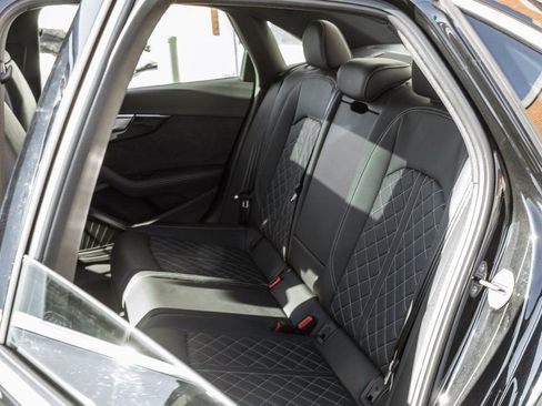 Used 2023 Audi S4 Premium Plus w/ Premium Plus Package image 32