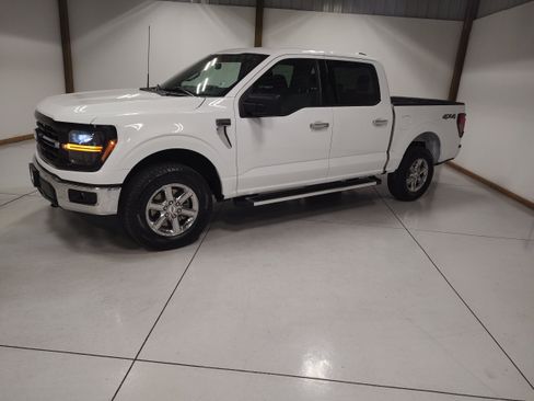 Used 2025 Ford F150 XLT w/ Equipment Group 301A Standard AWD/4WD image 4