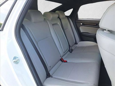 Used 2025 Honda Civic FWD Hybrid Sedan image 18