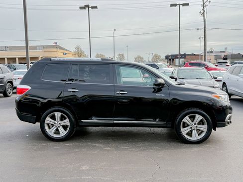 Used 2012 Toyota Highlander Limited w/ Tow Pkg image 13