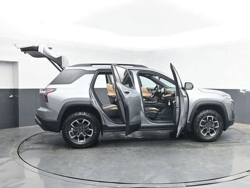 New 2026 Chevrolet Equinox ACTIV w/ Convenience Package III FWD image 51