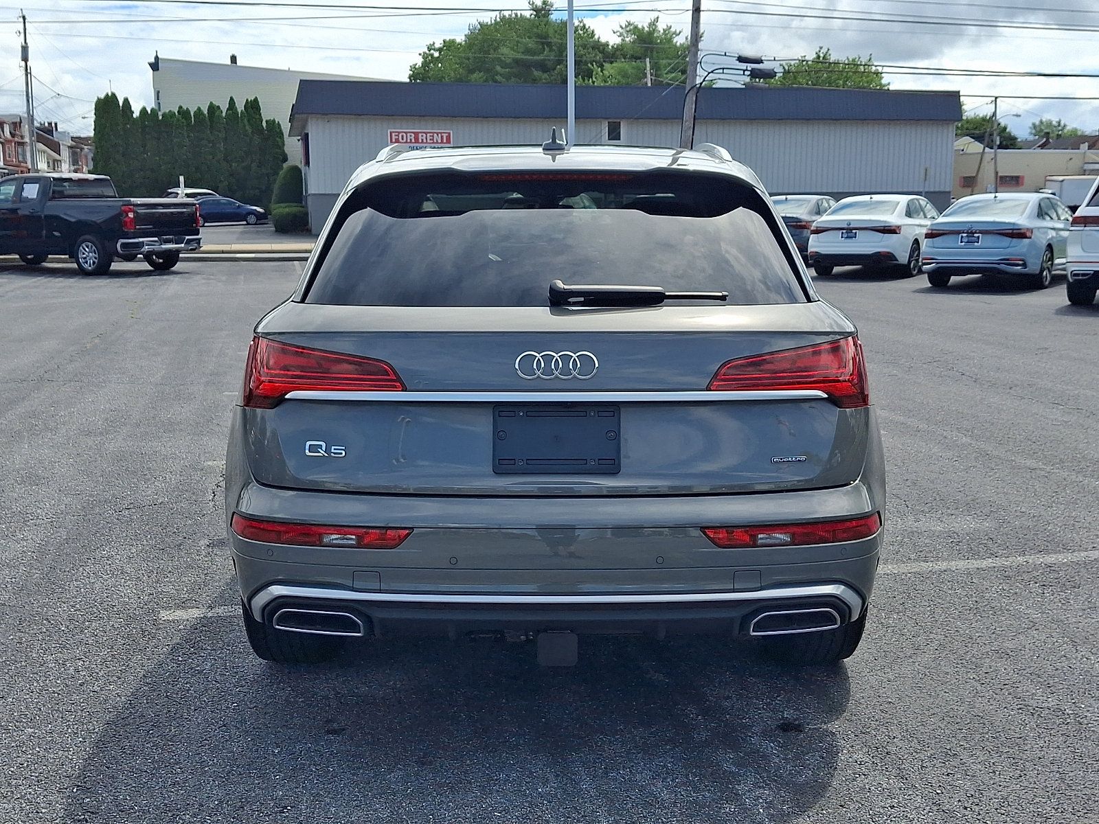 Used 2023 Audi Q5 2.0T Premium Plus w/ Premium Plus Package AWD/4WD image 5