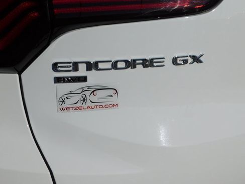 Used 2024 Buick Encore GX Sport Touring image 35