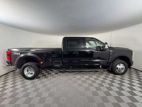 Certified 2025 Ford F350 Platinum image 8
