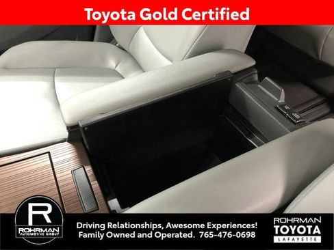 Certified 2024 Toyota Sienna XLE image 31