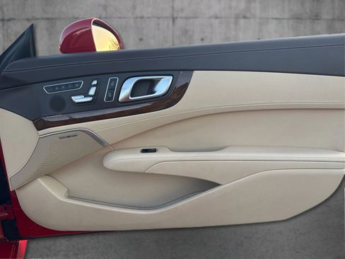 Used 2013 Mercedes-Benz SL 550 image 21