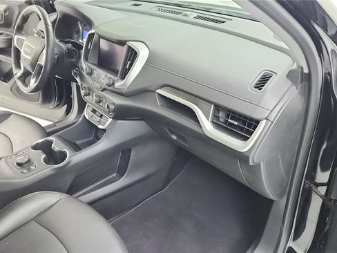 Used 2022 GMC Terrain SLT image 28