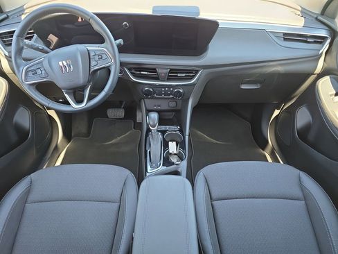 Used 2024 Buick Encore GX Preferred w/ Comfort Package FWD image 11