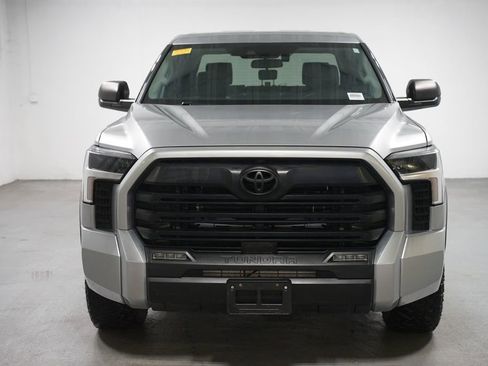 Used 2022 Toyota Tundra SR5 image 2