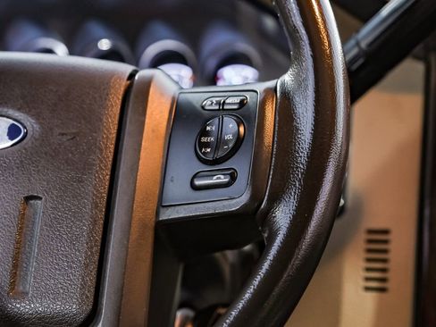 Used 2013 Ford F350 Lariat w/ Lariat Ultimate Pkg image 17