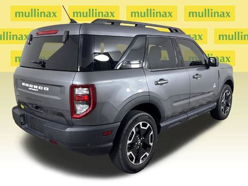 Certified 2023 Ford Bronco Sport Outer Banks w/ Tech Package AWD/4WD image 4