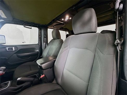 Used 2019 Jeep Wrangler Sport image 20