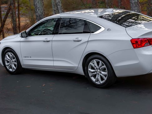 Used 2019 Chevrolet Impala LT image 59