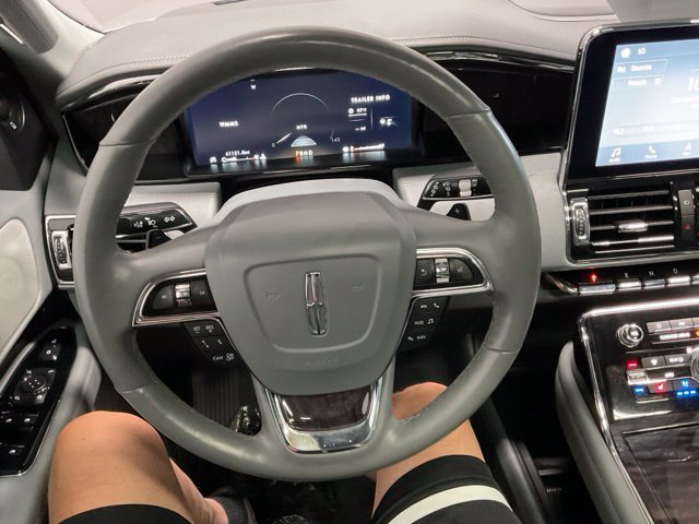 Used 2019 Lincoln Navigator Reserve AWD/4WD image 36