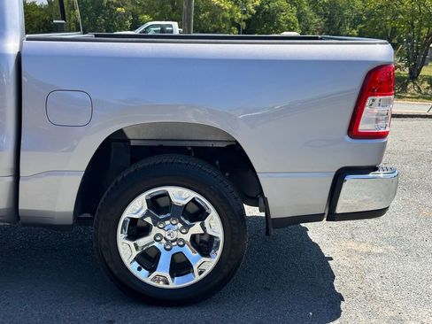 Used 2024 RAM 1500 Big Horn RWD image 41