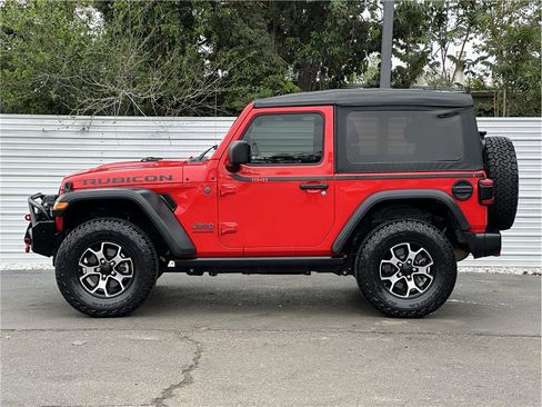 Used 2021 Jeep Wrangler Rubicon w/ LED Lighting Group AWD/4WD image 13