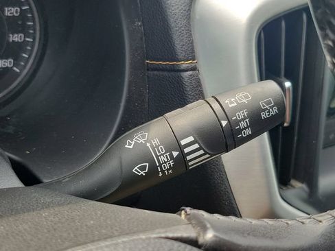 Used 2019 GMC Terrain SLE FWD image 14