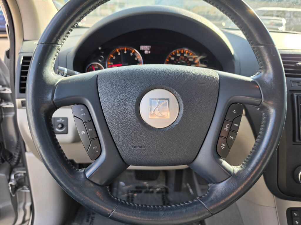 Used 2009 Saturn Outlook XE w/ Premium Trim Package AWD/4WD image 28