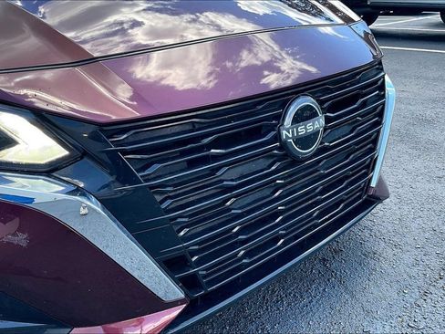 Used 2025 Nissan Altima 2.5 SV FWD image 31