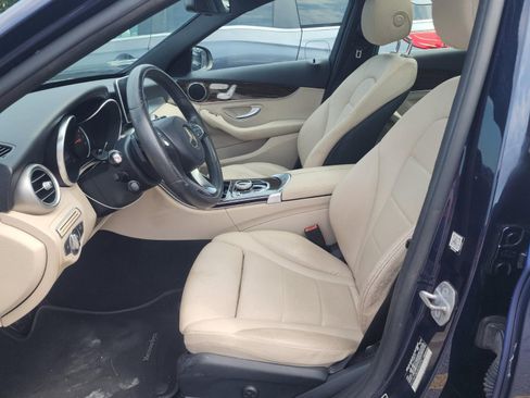 Used 2018 Mercedes-Benz C 300 Sedan w/ Premium Package image 4