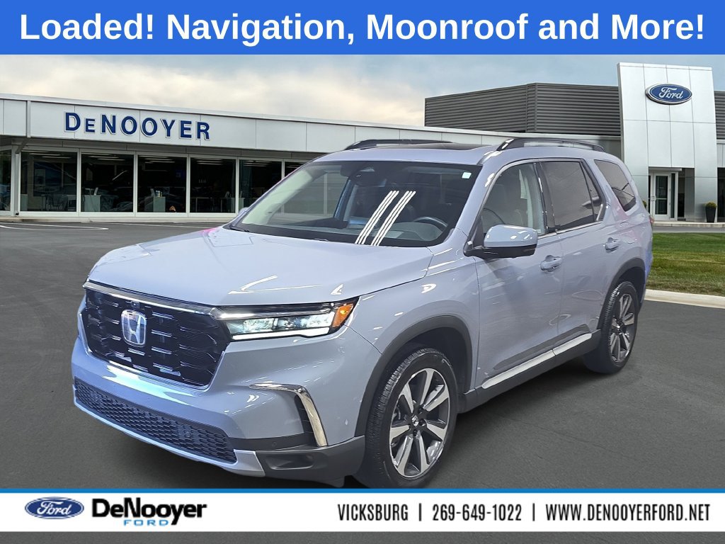 Used 2025 Honda Pilot Elite image 1