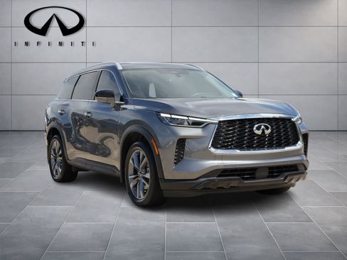 Certified 2023 INFINITI QX60 Luxe w/ Cargo Package AWD/4WD image 3