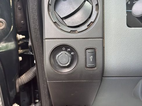 Used 2015 Ford F250 XL w/ Power Equipment Group RWD image 14