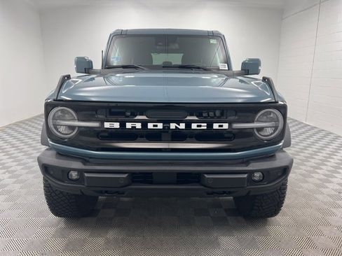 Used 2022 Ford Bronco Outer Banks w/ Sasquatch Package image 3