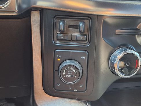 Used 2023 Ford F150 King Ranch w/ Equipment Group 601A High AWD/4WD image 18