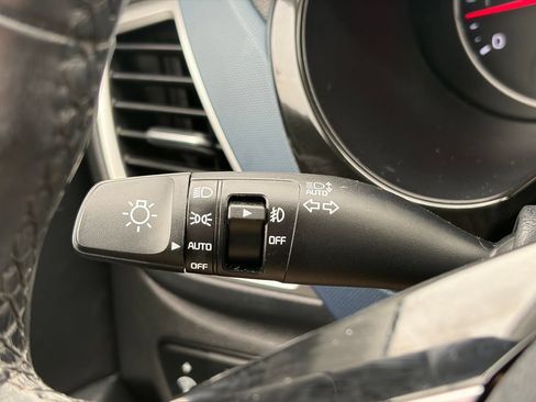 Used 2022 Kia Seltos Nightfall Edition AWD/4WD image 25