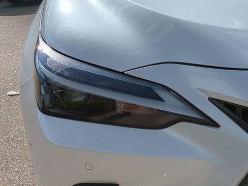 Certified 2022 Lexus NX 350h AWD image 10