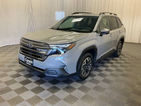 New 2026 Subaru Forester Premium AWD/4WD image 4