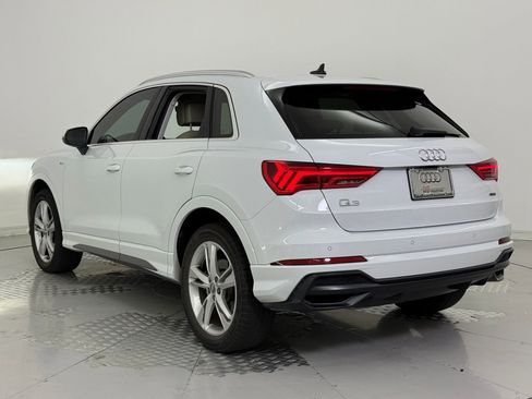 Used 2019 Audi Q3 2.0T Premium Plus image 3
