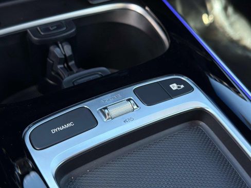 Used 2025 Mercedes-Benz GLA 35 AMG 4MATIC image 46