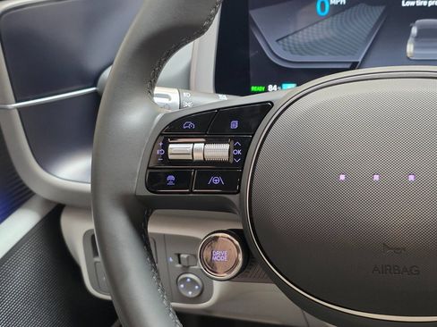 Certified 2025 Hyundai Ioniq 6 SEL image 19