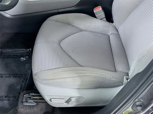 Certified 2023 Toyota Highlander LE image 18