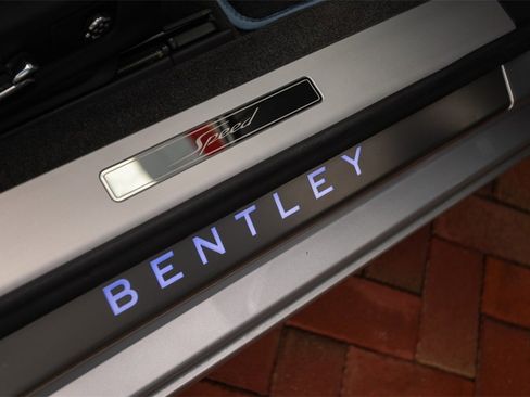 Used 2024 Bentley Continental GT Speed image 44