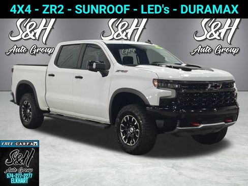 Used 2024 Chevrolet Silverado 1500 ZR2 w/ Technology Package AWD/4WD image 1