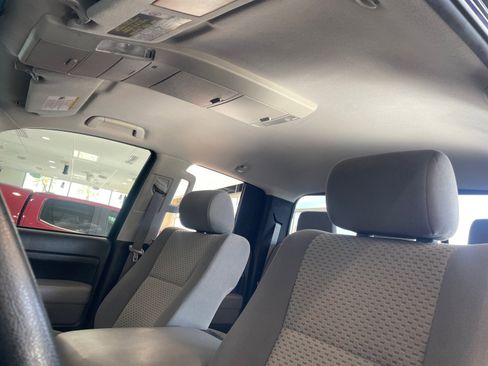 Used 2010 Toyota Tundra 4x4 Double Cab image 33