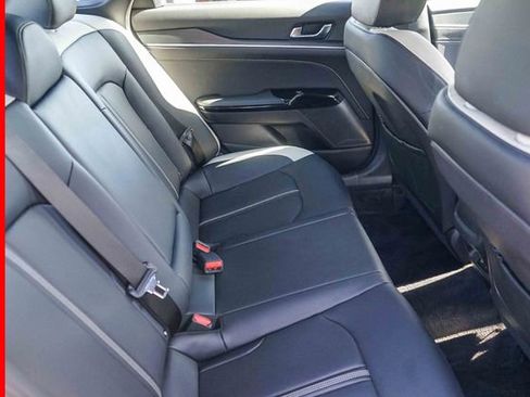 Certified 2025 Kia K5 GT-Line image 18