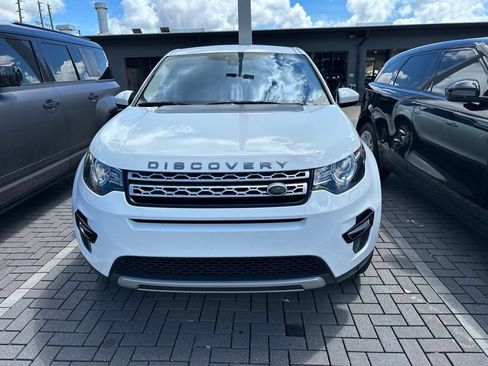 Used 2019 Land Rover Discovery Sport AWD/4WD image 2